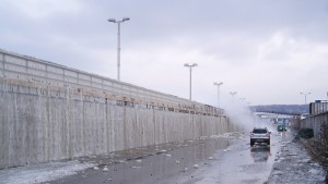 Морето се разбушува отнесе част от плажа