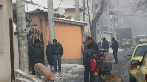 Обитатели на блок в Люлин дължат 76 000 лв на