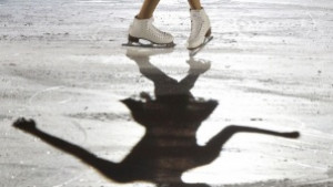 Възпитаници на Ледени спортове със злато и бронз