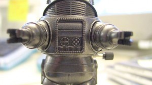 Робот развлича домашен любимец