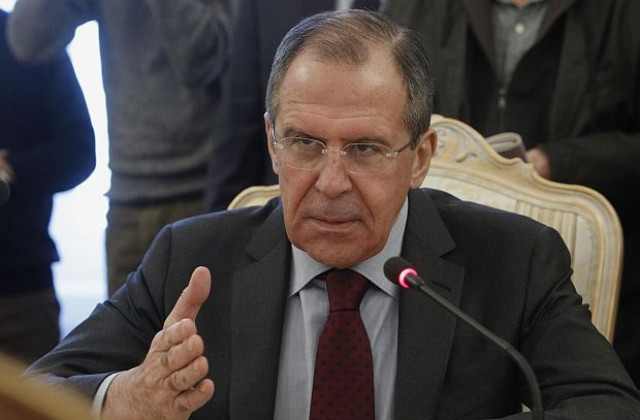 Лавров: Военните методи относно иранската ядрена програма трябва да бъдат изключени