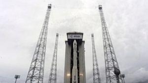 Първата европейска ракета Вега излетя успешно