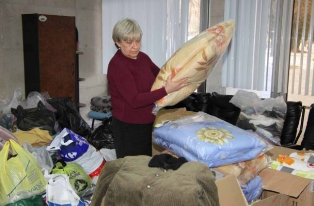 Дариха и телевизор за бедстващите от село Бисер