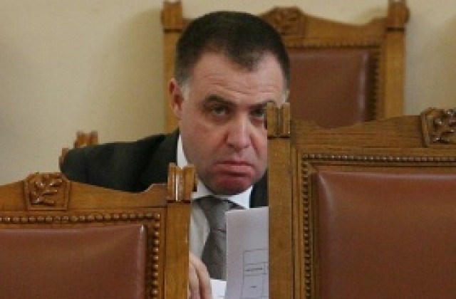 Найденов: В обтегнатата ситуация допълнително напрежение се създавало и от опозицията
