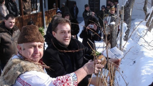 Великотърновският кмет заряза лозето в Килифарево