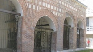 Хасковското мюфтийство твърди че е собственик на Ески джамия съди