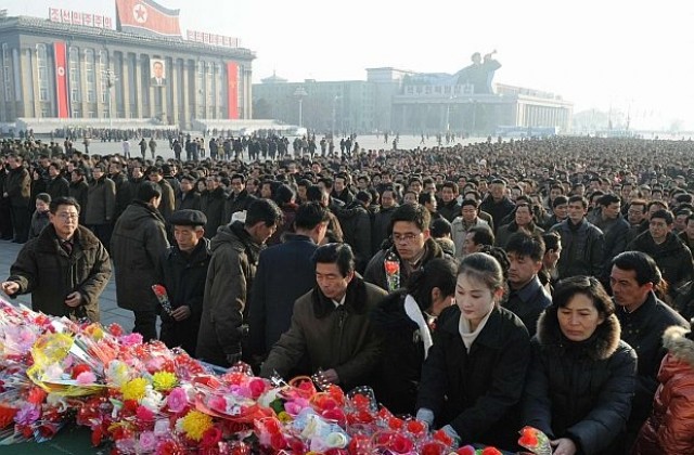 Министърът на търговията на КНДР е загинал в катастрофа