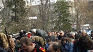 200 души почетоха паметта на Апостола