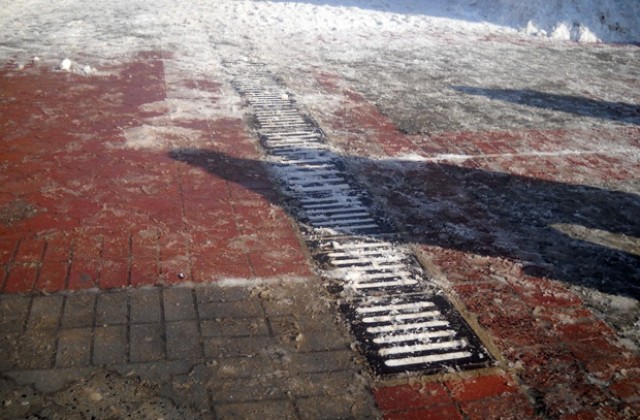 Почистват шахтите във Враца