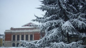 Операта готви предизвикателства за публиката