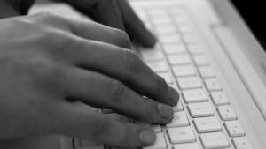 16 000 компютъра в Иран са засегнати от вируса Stuxnet