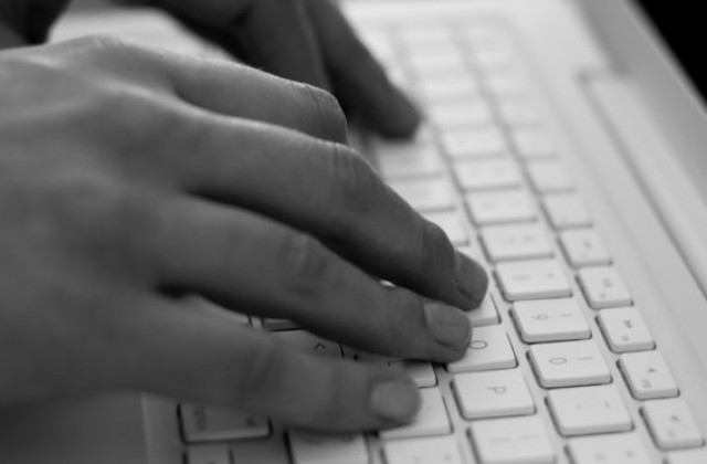 16 000 компютъра в Иран са засегнати от вируса Stuxnet?