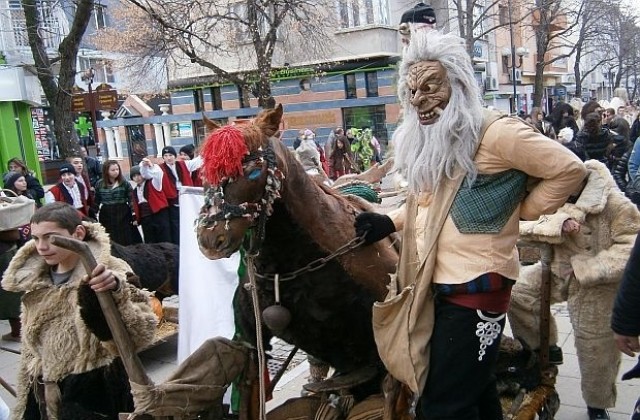 Тръгнаха кукерските празници – иде пролет!