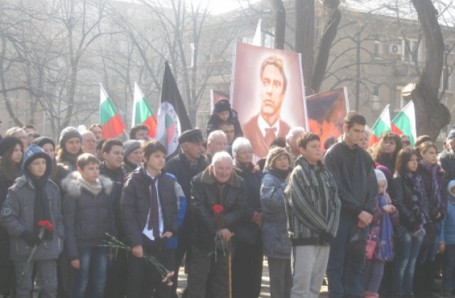 Старозагорци почетоха паметта на Апостола