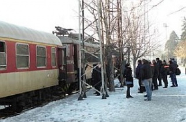 Удължават периода на промени в разписанията на някои влакове