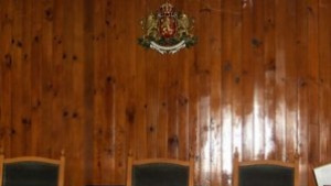 Районният съд предложи извънсъдебно споразумение на страните по делото Русев