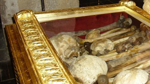Предписания за дядо Николай след проверката на храмакостница в Батак