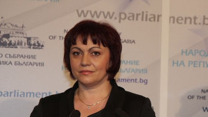 Корнелия Нинова е завела дело срещу Мирослав Найденов