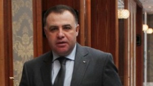 Найденов Сложихме точка на темата Харизанов
