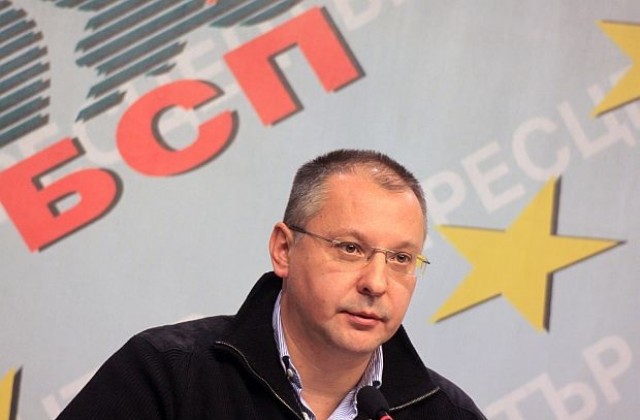 Станишев няма да се откаже от председателския пост в БСП