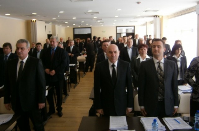 Приеха наредбата за общински жилища