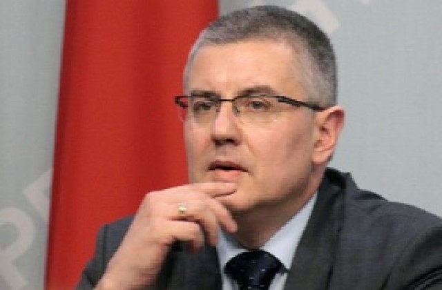 Дървопреработватели ще фалират, нямат достъп до суровина, алармира БСП
