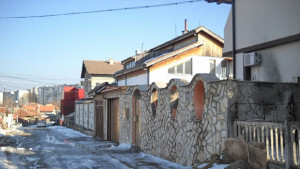 Хвърлиха бомба в двора на търговец на зърно