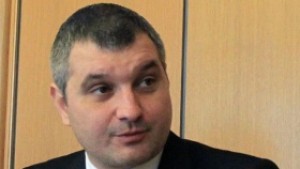 Общинските съветници в София вземат нетна заплата от 420 лв