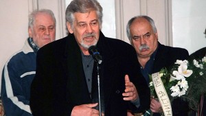 На поклонението на Черкелов Ламбо помоли Господ за глътка въздух