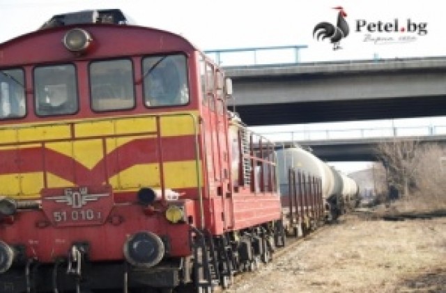 Локомотив се запали във Варна