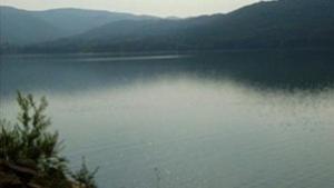 Язовирът край Горно Пещене не прелива
