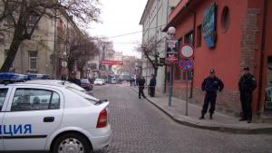 Пиян наръга двама в дискотека