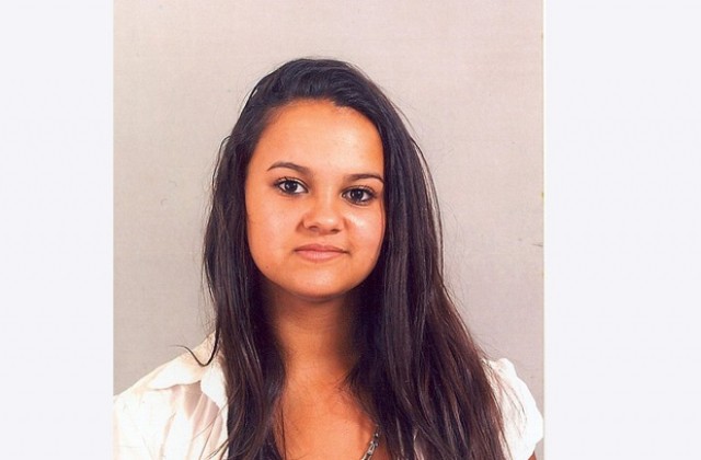 Издирват 14-годишно момиче