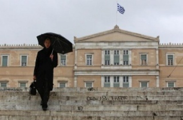 Гръцкият парламент гласува порция рестриктивни мерки