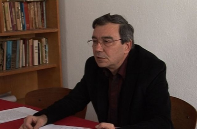 Гороломов:  няма да спестяваме  нищо на мнозинството