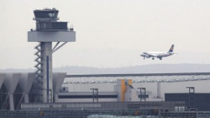 Съдът забрани на авиодиспечерите във Франкфурт да стачкуват