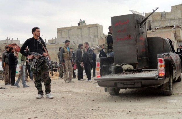 Сирийската опозиция създаде военно бюро за ръководство на въоръженото въстание