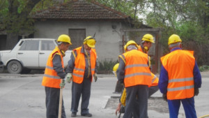 Кърпят дупките в Северен