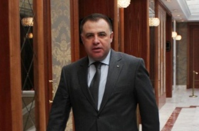Найденов разпореди да започне изплащането на дълговете за охрана на язовирите