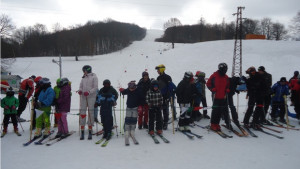 Над 40 любители на ските се пуснаха за купа Пършевица