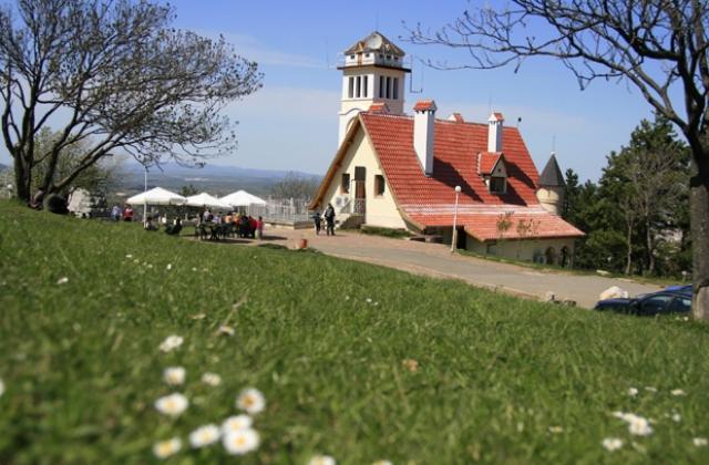 Лампи Антивандал за парка  Хижата