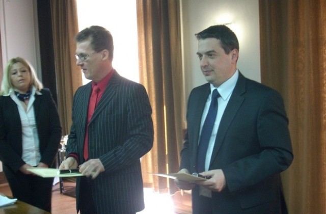 Горна Оряховица се побратими с естонския град Нарва