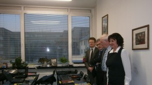 Нов компютърен кабинет в резултат на сътрудничеството между Аалст и