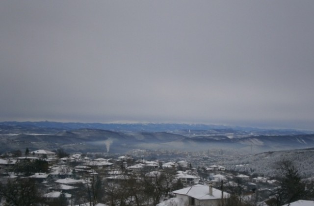 Сняг, вятър и облаци