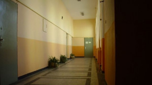 Поголям ученик наби осмокласник заради момиче