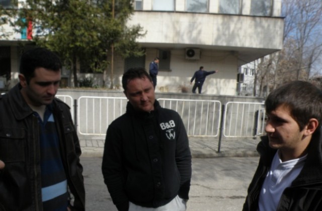 Разпитаха хора от Катуница за закани за убийство на внук на Кирил Рашков