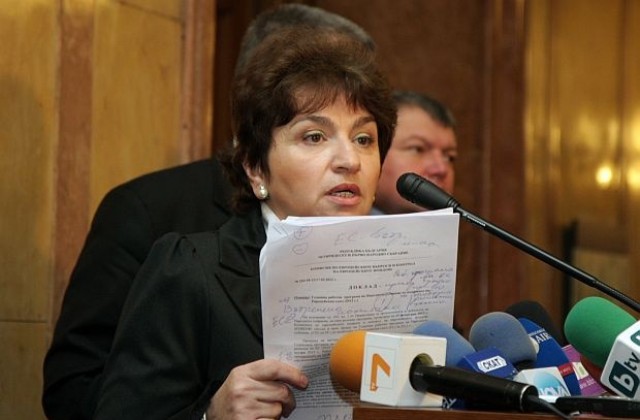 Кабинетът предложи Меглена Плугчиева за посланик в Швейцария