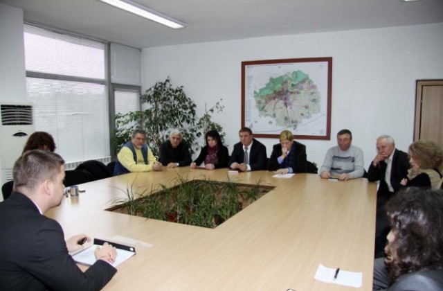 Общинските дружества отчетоха добри резултати  на среща с кмета на Стара Загора