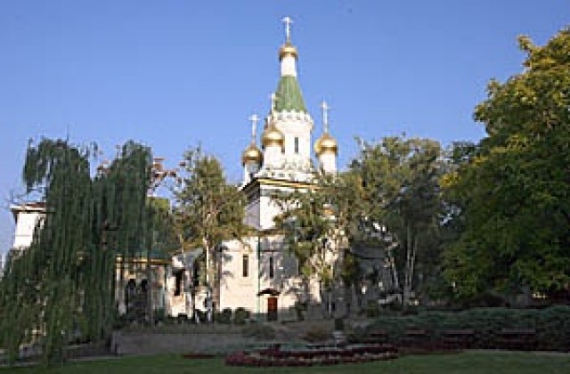 Миряни недоволстват срещу новото настоятелство на Руската църква