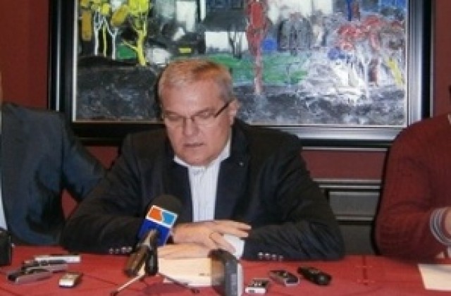 Румен Петков ще разговаря с граждани в Плевен